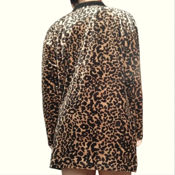 Vintage Velvet Flashy Leopard Print Soft Blouse Size S/M - Picture 3 of 3